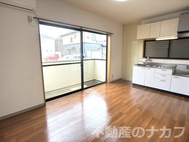 フラワーコーポ立岡のバルコニー