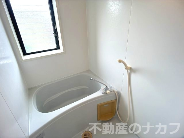 フラワーコーポ立岡の浴室