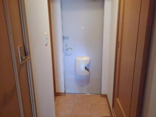 フレアビタシオンＡの玄関