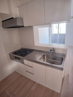 【キッチン】 | プリムローズ　ガーデンヴィラＢ | 使いやすいキッチンです