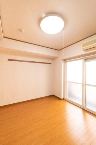 調布市布田２丁目の賃貸マンションの寝室