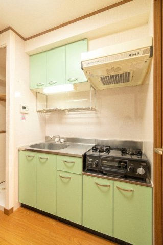 調布市布田２丁目の賃貸マンションのキッチン