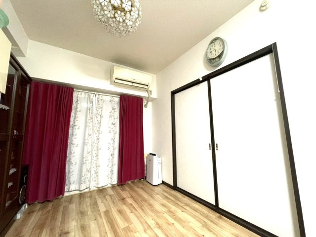 ナイスアーバン北綾瀬第二の洋室|洋室