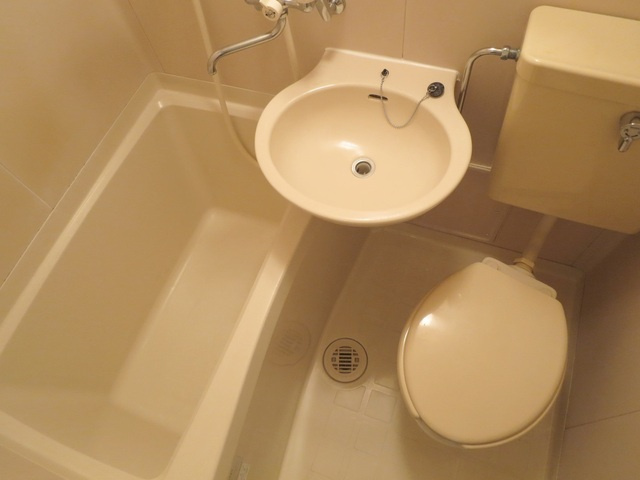 メゾン南の浴室|お手入れが楽なユニットバスです(#^.^#)