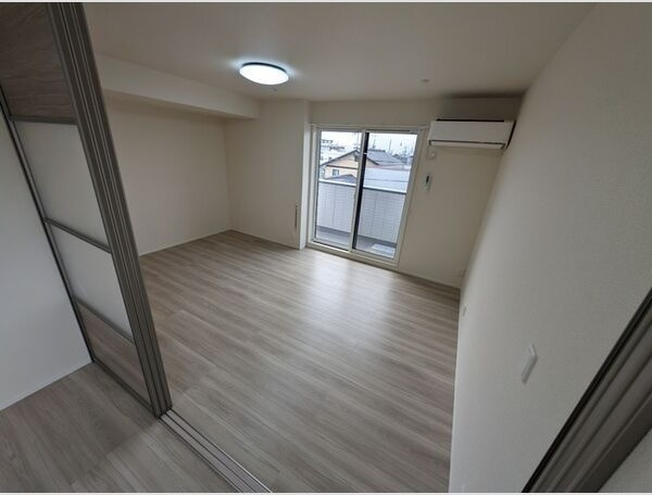 D-ROOM茜部中島　A棟の展望