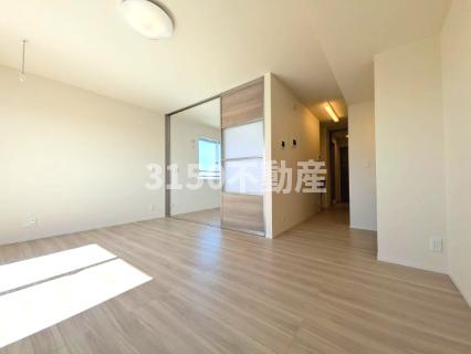 D-ROOM茜部中島　A棟の居間・リビング