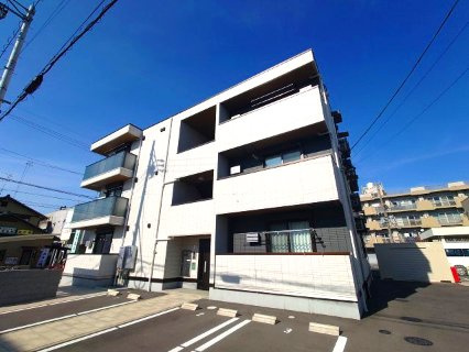 D-ROOM茜部中島　A棟の外観