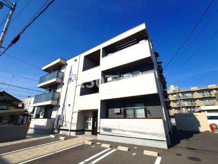 D-ROOM茜部中島　A棟の外観