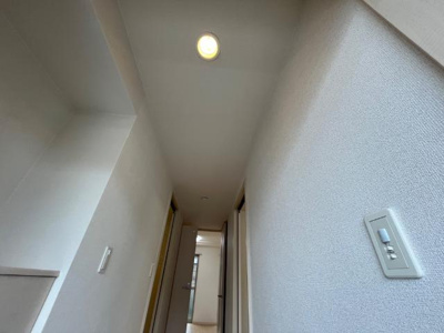 【玄関】 | M・コンフォール | 人感センサー付き照明器具