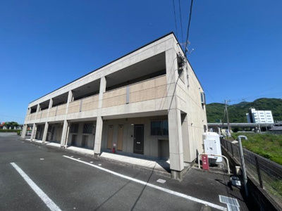 【外観】 | M・コンフォール | 外観写真（昼）