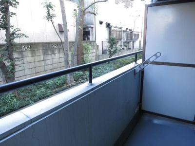 【バルコニー】 | ミルリーフM Ⅲ | お洗濯にも便利なバルコニー付き