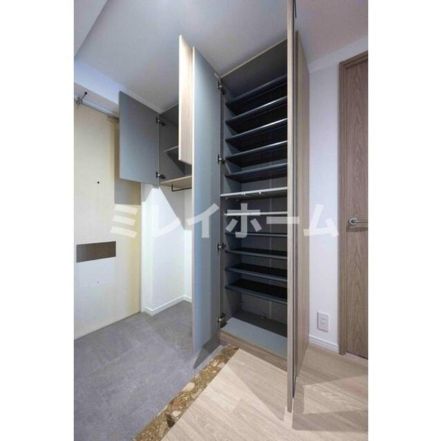 KDXレジデンス東雪谷の玄関