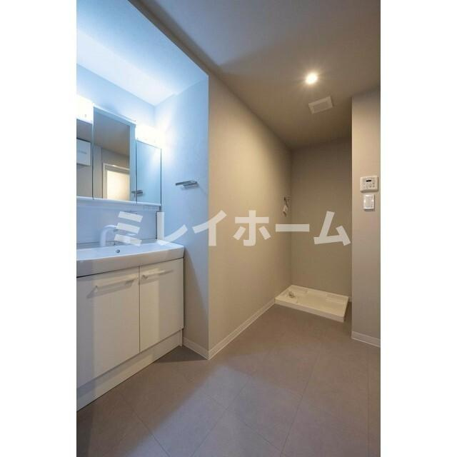 KDXレジデンス東雪谷の独立洗面台