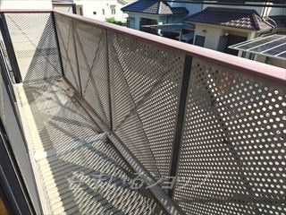 エモーション　Ｂ棟のバルコニー