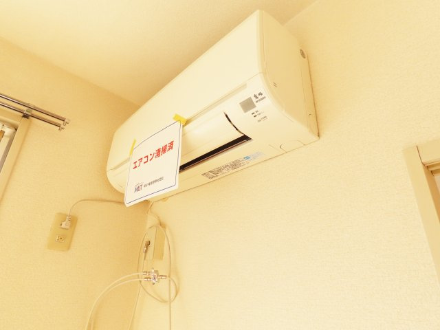 スカイホープＡの設備|洋室のエアコン交換します