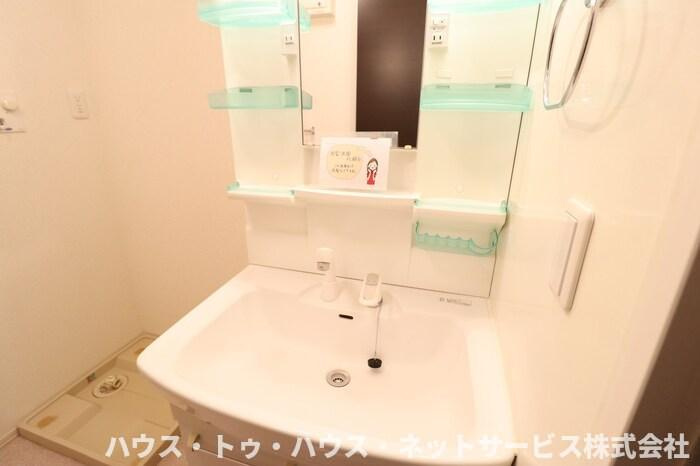 シティ　オブ　フレグランス　Ⅱの洗面所