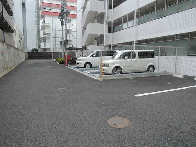 【駐車場】ノーブルプレイス北四番丁