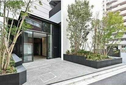 ザ・パークハビオ入谷のエントランス