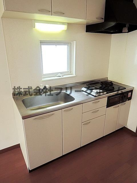 三鷹市下連雀５丁目のアパートのキッチン