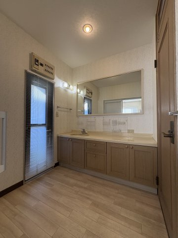 高野台南5丁目中古戸建の脱衣所