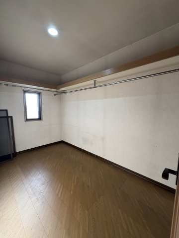 高野台南5丁目中古戸建の収納|納戸