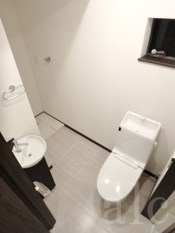 アヴニール上北沢のトイレ|コンパクトで使いやすいトイレです