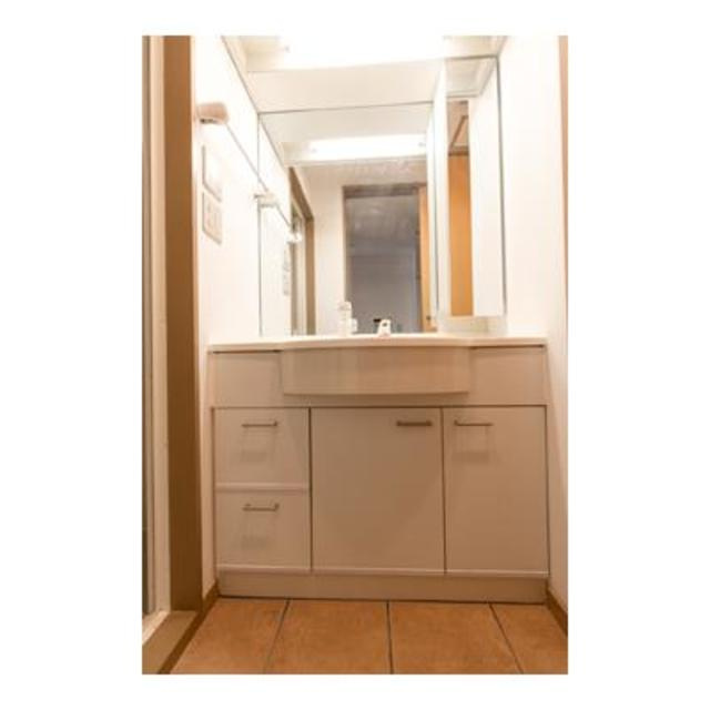 フォーフロントの独立洗面台