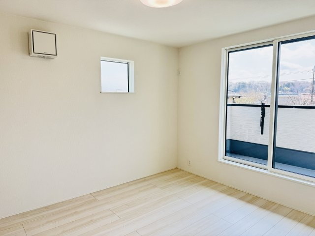 八王子市　川口町　新築一戸建て　２４ー６期の寝室|～2階7.2帖の主寝室です～