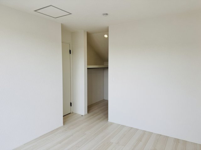 八王子市　川口町　新築一戸建て　２４ー６期の収納|～ウォークインクローゼットでお荷物がスッキリ収まります～