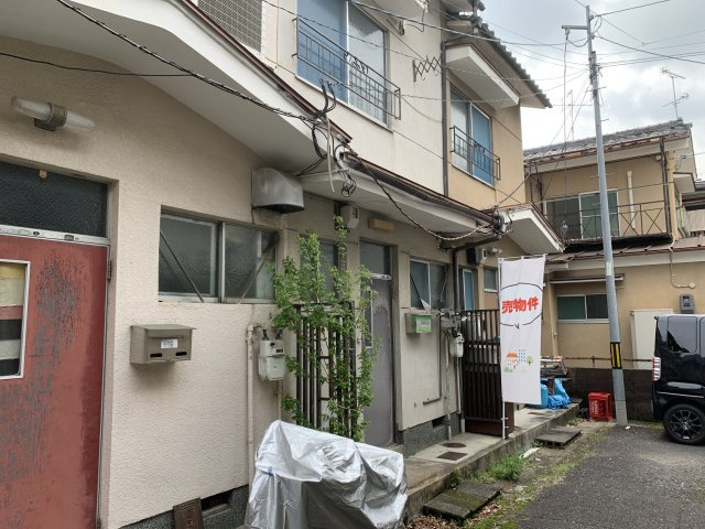 京都市北区西賀茂榿ノ木町　中古テラスハウスの外観