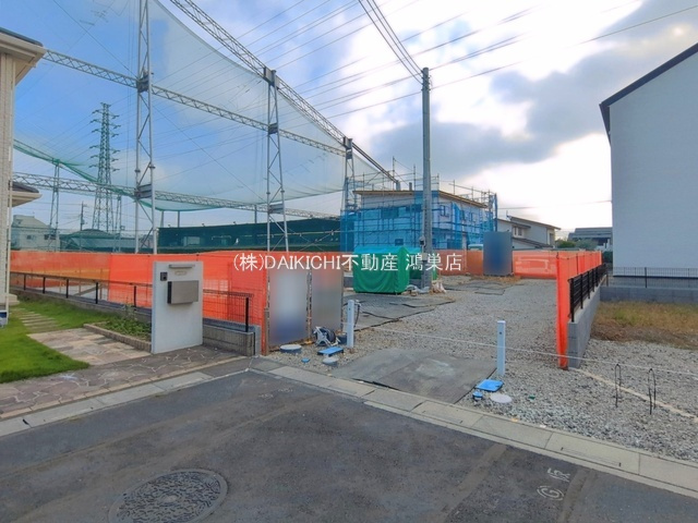 【前面道路含む現地写真】 | 北本市東間7丁目　グランシエロ　新築戸建　全6棟　1号棟