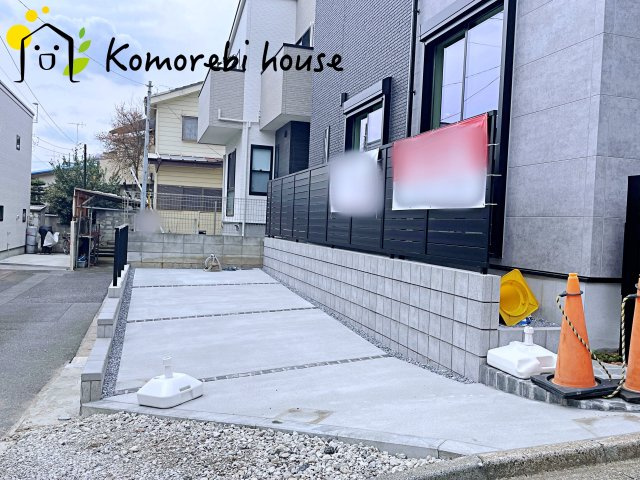 大宮南中丸　新築一戸建て　グリーンガーデン　Aの駐車場|26.4.6撮影済み
