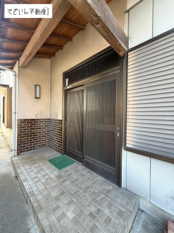 【玄関】 | 加須市礼羽　中古住宅   | 現地(2026年月5撮影)