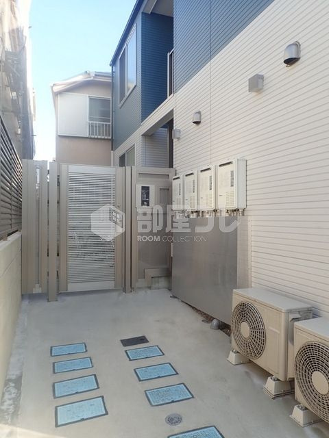 グラード平和台のエントランス