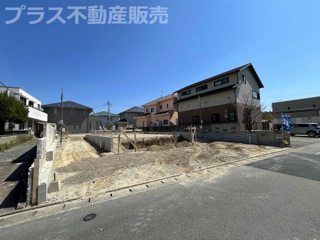 【外観】 | 福岡市早良区次郎丸4丁目2期　1号棟（全3棟）【仲介手数料無料・0円】 | 現地写真。同じ物件を見るなら、プラス不動産販売にお任せ下さい。