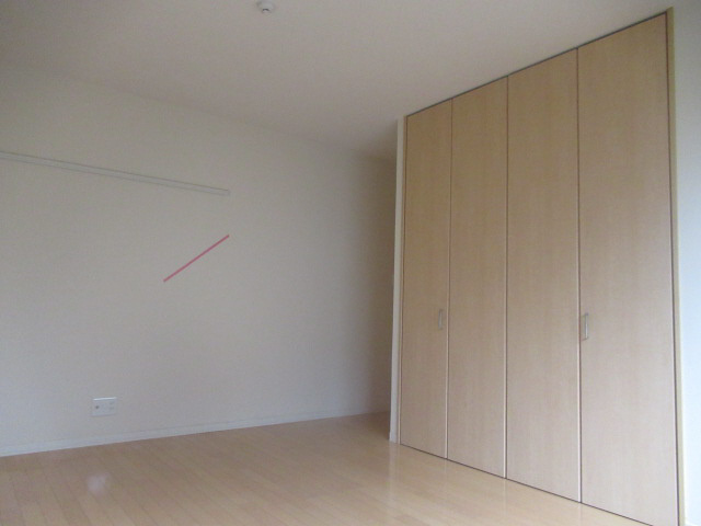 アゼリア宮上　Ｃ棟の子供部屋