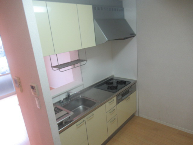 アゼリア宮上　Ｃ棟のキッチン