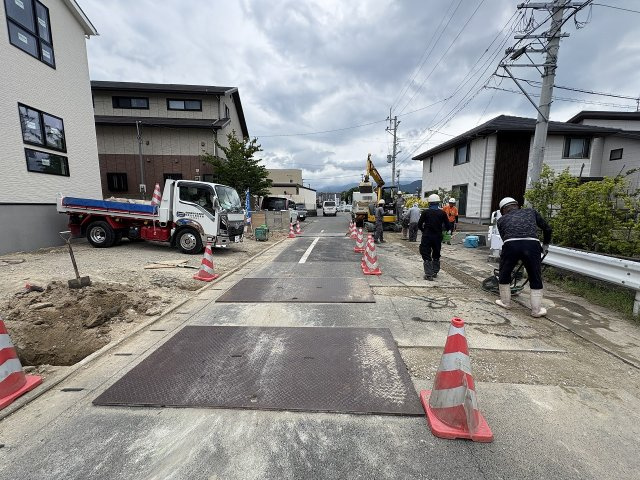 【その他】 | 福岡市早良区次郎丸4丁目2期　2号棟（全3棟）【仲介手数料無料・0円】 | 現地写真。前面道路です。