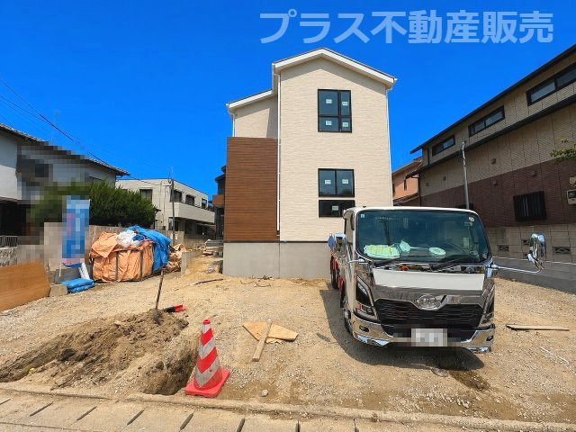 【外観】 | 福岡市早良区次郎丸4丁目2期　2号棟（全3棟）【仲介手数料無料・0円】 | 現地写真。同じ物件を見るなら、プラス不動産販売にお任せ下さい。