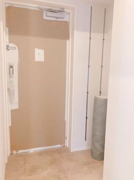 スリーアイランドタワー車道の玄関