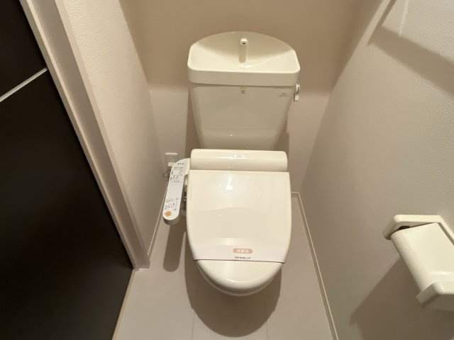 ビューティフル ライフ ＴＡＤＥＲＡのトイレ