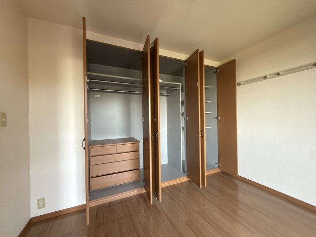 ウィンズパレス雅の収納