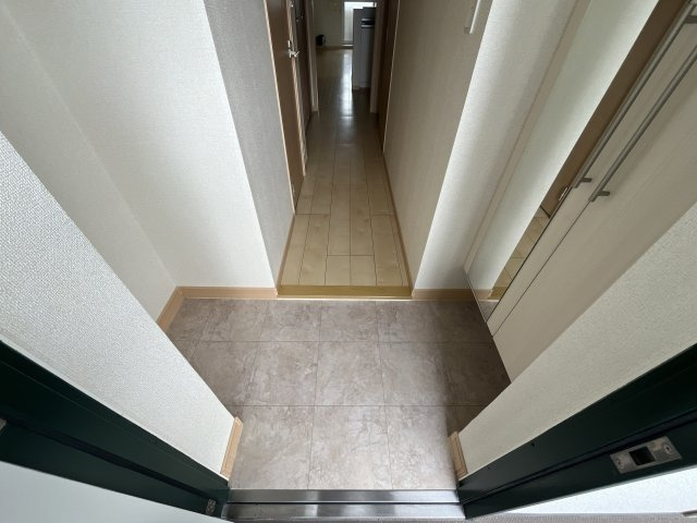 クレール姫路の玄関