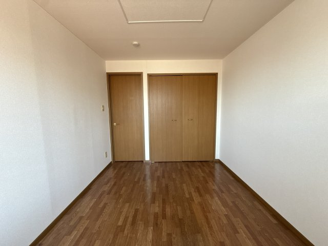 レフィナード阿成の寝室