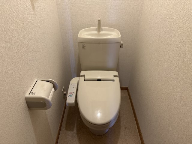メゾン・オーブⅠのトイレ