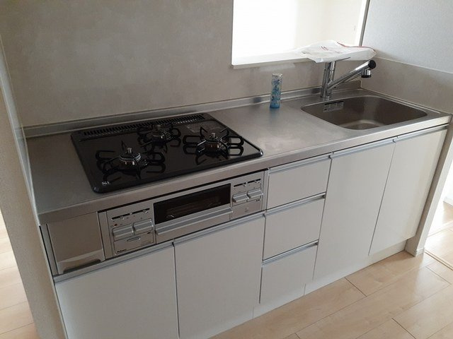 グラン　フィオーレＣのキッチン