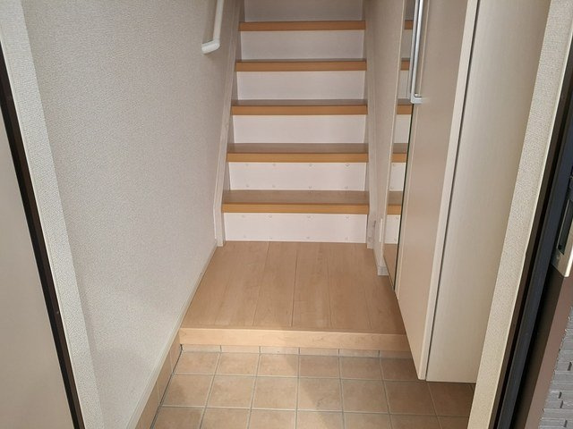 グラン　フィオーレＣの玄関