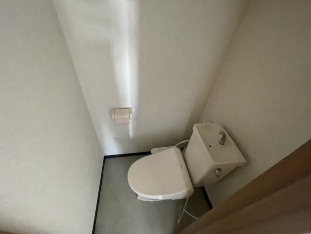 ツーバイホームビル3Fのトイレ