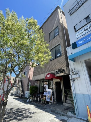 ツーバイホームビル3Fの外観