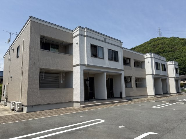 パストラル津倉
